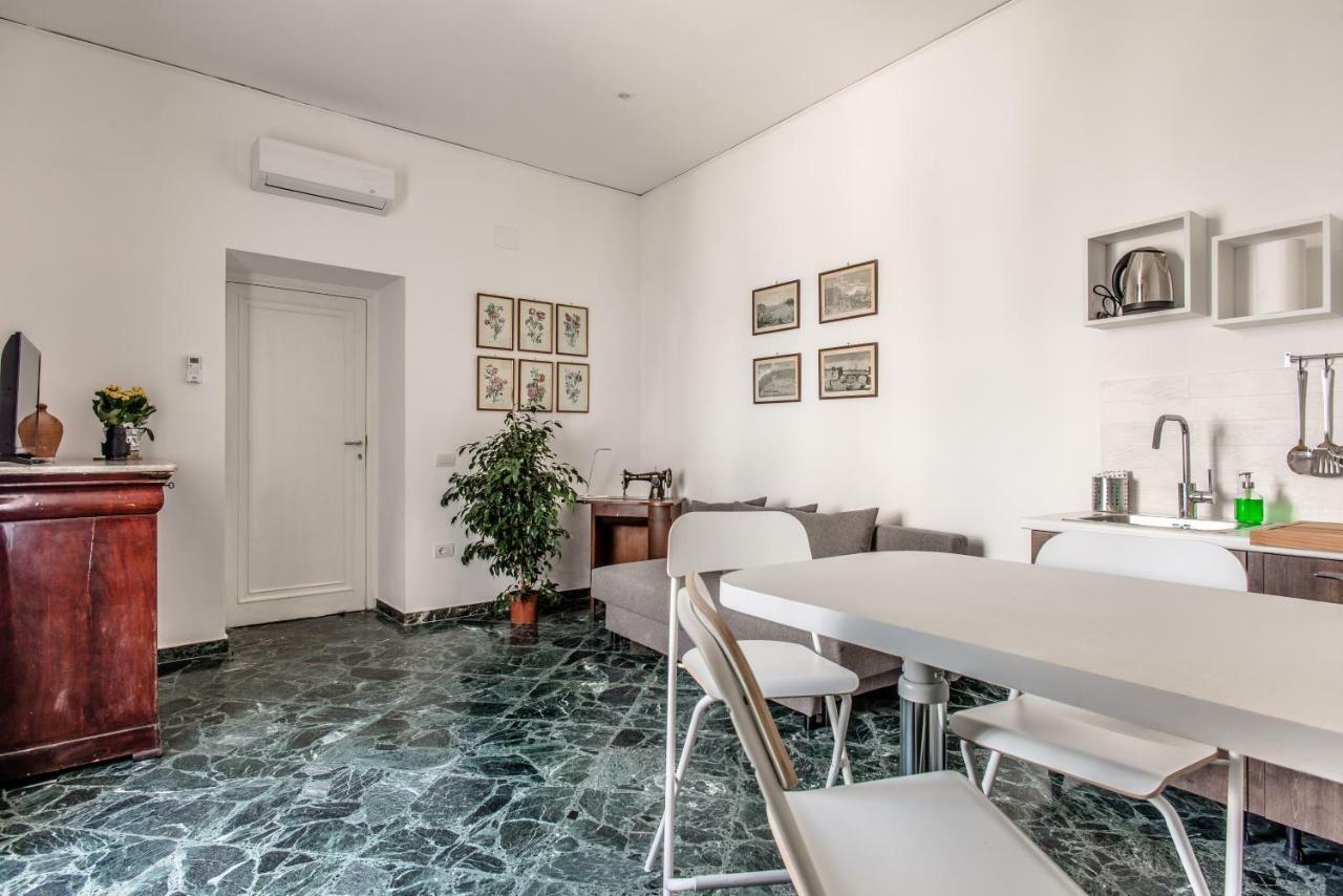 La Casa Di Eugenio Daire Napoli Dış mekan fotoğraf